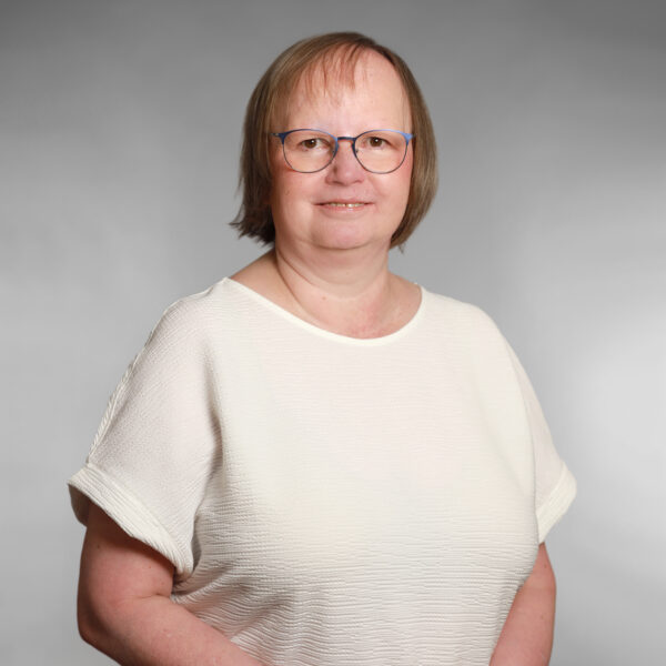 Almut Buehn